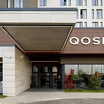 Hotel Qosmo