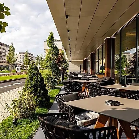 Qosmo Otel Braşov